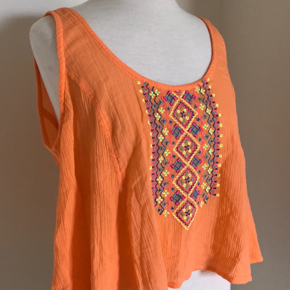 Decree tank top